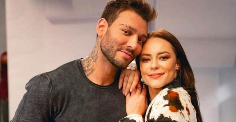 Lucas Lucco anuncia participação em novela e fãs reclamam: ”Informações do DVD nada”