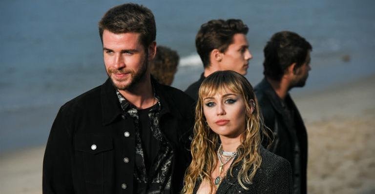Tweet antigo de Donald Trump sobre relacionamento de Miley e Liam causa polêmica