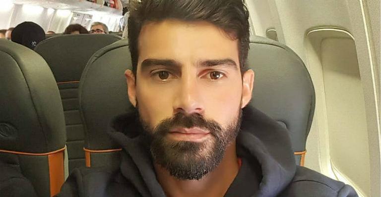 Radamés Martins, ex de Viviane Araújo, comemora chegada da segunda filha: ”Minha princesa”