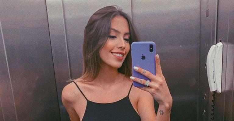 Gabi Brandt usa rede social para relembrar barrigão: ‘’Experiência linda’’