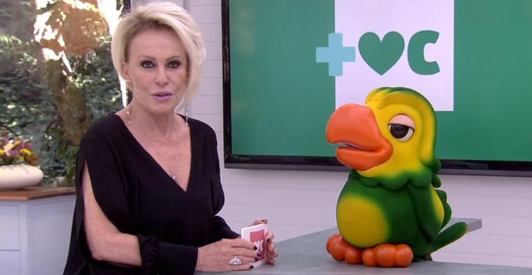 Ana Maria Braga faz anúncio no Mais Você e espanta Louro José