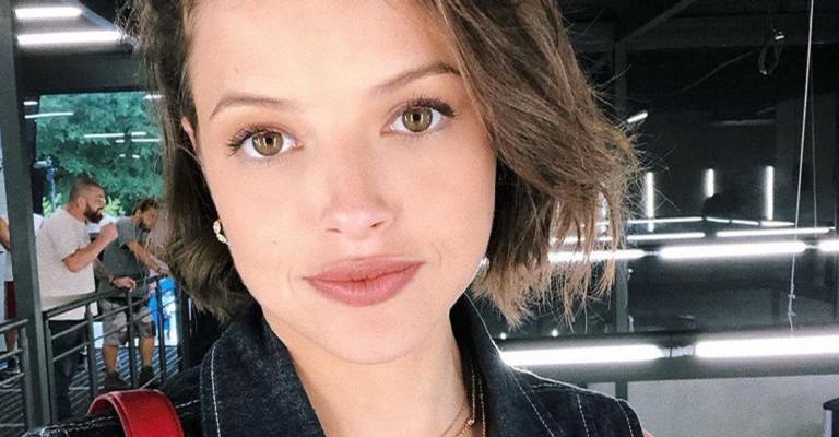 Agatha Moreira posa de lingerie transparente e chama atenção: ”Josiane maravilhosa!”