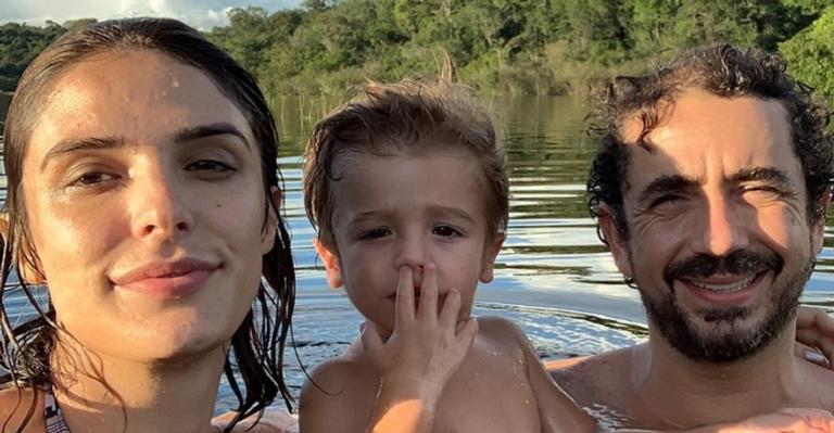 Rafa Brites relembra momento na Amazônia com família e se revolta com queimadas: ”Parem!”