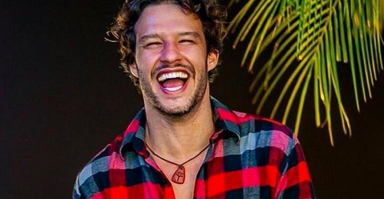 Solteiro, Nando Rodrigues abre o jogo sobre vontade de namorar e conta novos planos no cinema