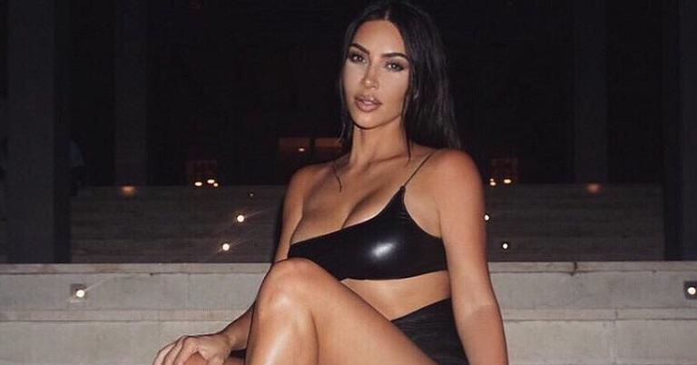 Kim Kardashian revela quem é sua irmã favorita e causa na web