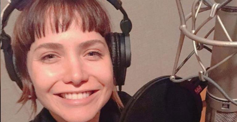 Leticia Colin posta rotina de treinos e barrigão rouba a cena
