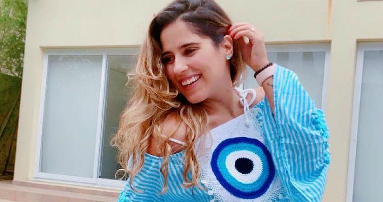 Camilla Camargo posa tomando banho com filho bebê e encanta a web: ”Cena mais linda que já vi”