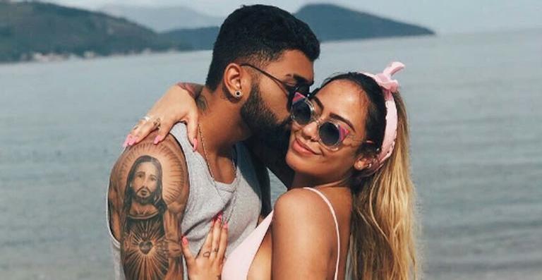 Gabigol e Rafaella Santos, irmã de Neymar Jr., trocam declarações de amor na web