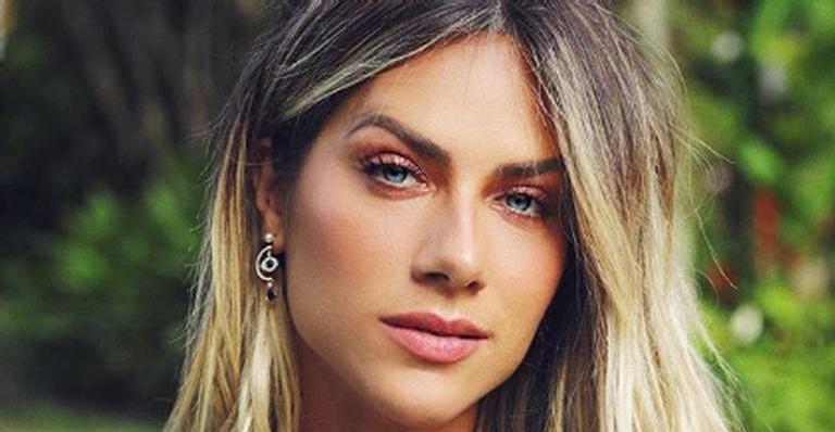 Corpão! Giovanna Ewbank tira a roupa e faz topless em Fernando de Noronha