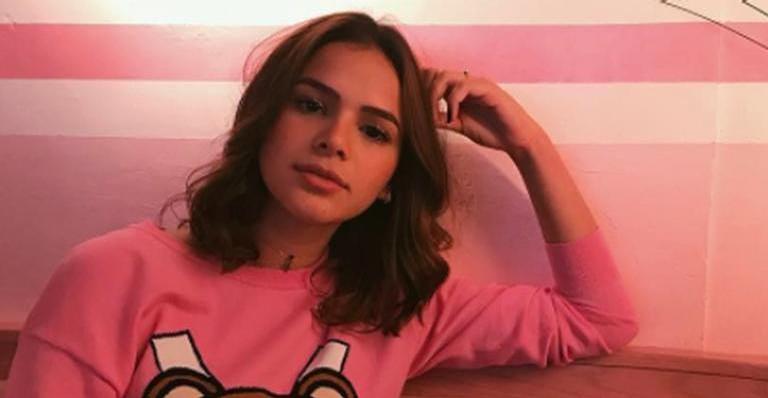 Bruna Marquezine surpreende fãs ao exibir novo visual