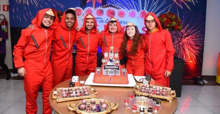 Ator de ‘Carrossel’, Konstantino Atan, faz festão de aniversário com tema de ‘La Casa de Papel’