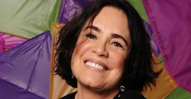 Regina Duarte comenta ausência nas novelas: ”Esperando um bom convite”