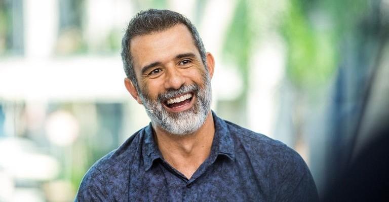 Marcos Pasquim faz rara aparição com namorada e manda recado: ”Felicidade incomoda”