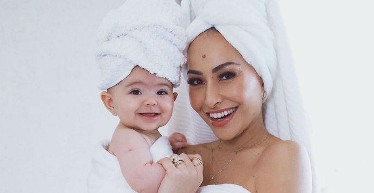 Zoe, filha de Sabrina Sato, recebe presente inusitado: ”Mercedes de segunda mão”