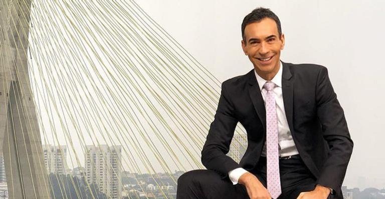 César Tralli comete gafe ao confundir repórter com senador falecido