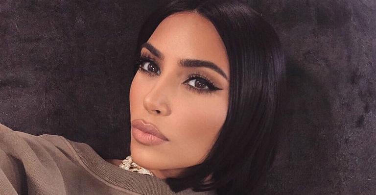 Kim Kardashian compartilha momento fashionista e North rouba a cena: ”Ela não está gostando”