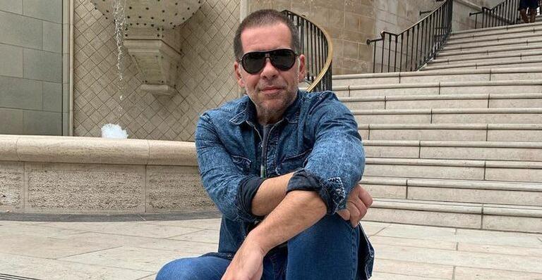 Leandro Hassum revela que humor foi uma forma de proteção: ”Esquecerem que eu era o cara gordo”