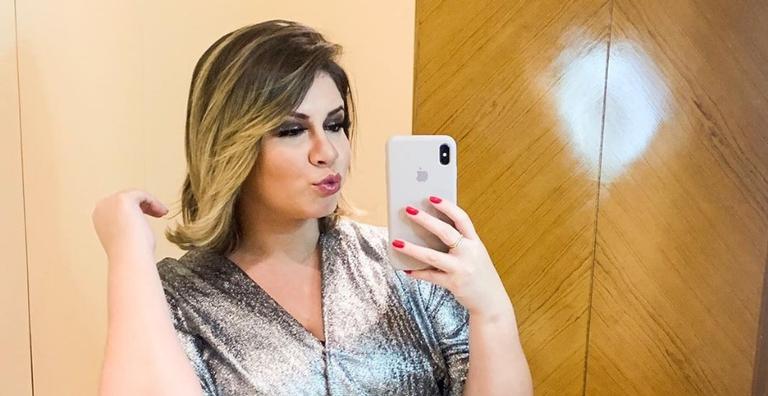 Marilia Mendonça exibe barriguinha de grávida e arranca suspiros dos internautas