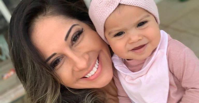 Mayra Cardi leva 5 malas para a filha de 10 meses em viagem de férias ao Rio Grande do Norte