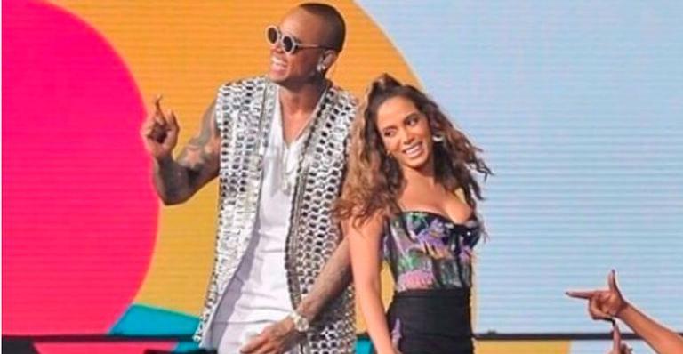 Após doença, Anitta lança nova música com Léo Santana; ouça ‘Contatinho’