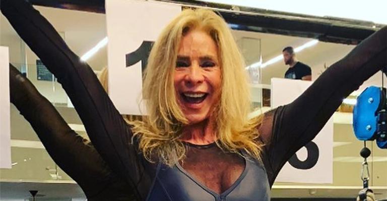 Arrasou! Mãe de Danielle Winits vence campeonato de musculação aos 67 anos