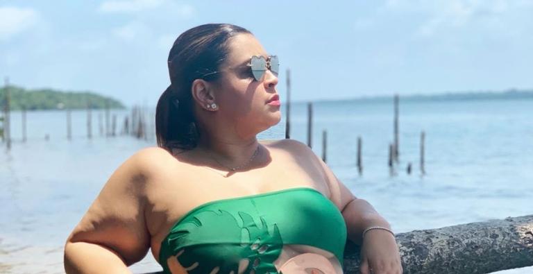 Preta Gil posta foto de lingerie e recebe elogios: ”Está ajudando muita gente”
