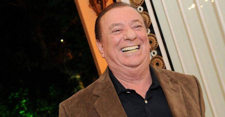 Aos 81 anos, Raul Gil é hospitalizado em São Paulo