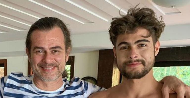 Pai de Rafael Vitti compartilha momento íntimo com o filho: ”Amor, respeito e admiração”