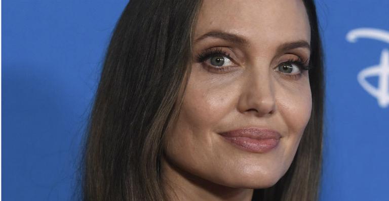 Angelina Jolie se prepara para adotar mais um filho