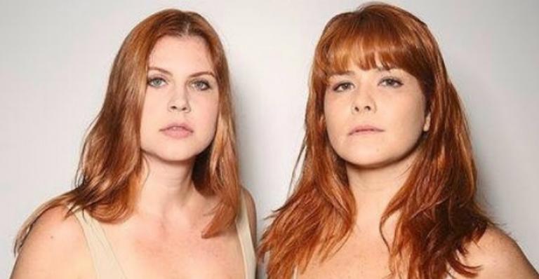 Samara Felippo compartilha foto nua com Carolinie Figueiredo para divulgar novidade