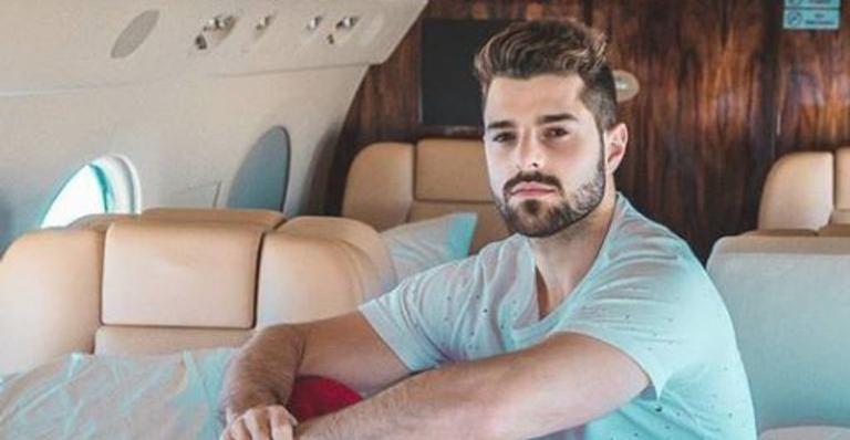 Esperando seu primeiro filho, Alok viaja para Roma para tirar sua cidadania italiana