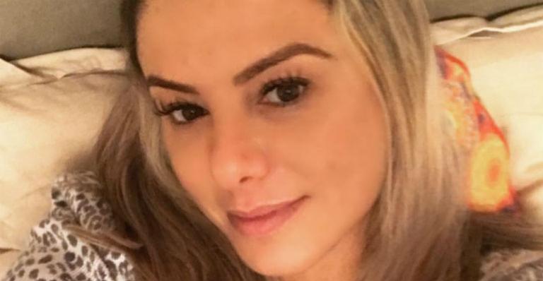 Poliana Rocha posa com Graciele Lacerda e Marcia Alves e causa polêmica entre os fãs