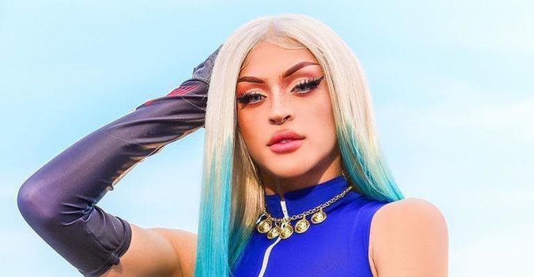 Pabllo Vittar leva tombo durante gravação de clipe: ”Quem vê close, não vê corre”