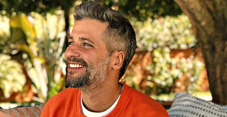 Bruno Gagliasso explode o fofurômetro ao dividir foto com os ‘sobrinhos’: ”Transborda amor”