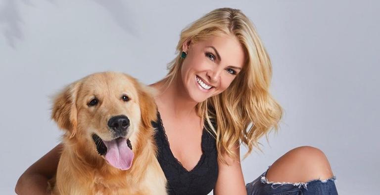 A caminho do trabalho, Ana Hickmann resgata cachorro perdido: ”Ele estava muito acuado”