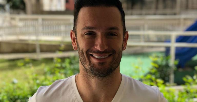 Diego Hypolito faz homenagem ao namorado pelo seu aniversário