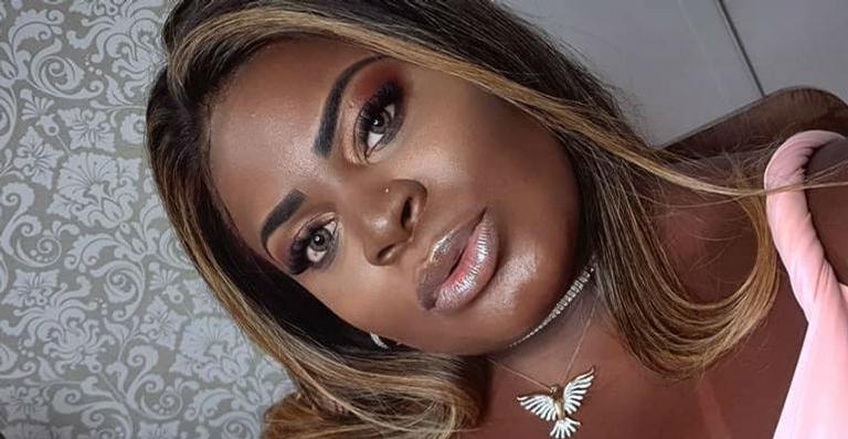Jojo Todynho rebola de fio dental e rouba a cena ao mostrar bumbum avantajado