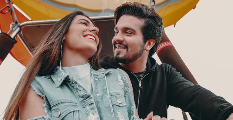 Amor nas alturas! Veja fotos exclusivas do pedido de casamento de Luan Santana em passeio de balão