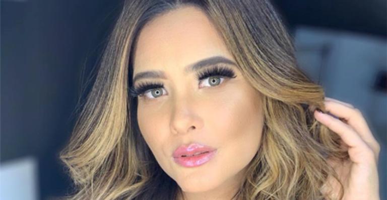 Geisy Arruda surpreende com revelação picante no The Noite