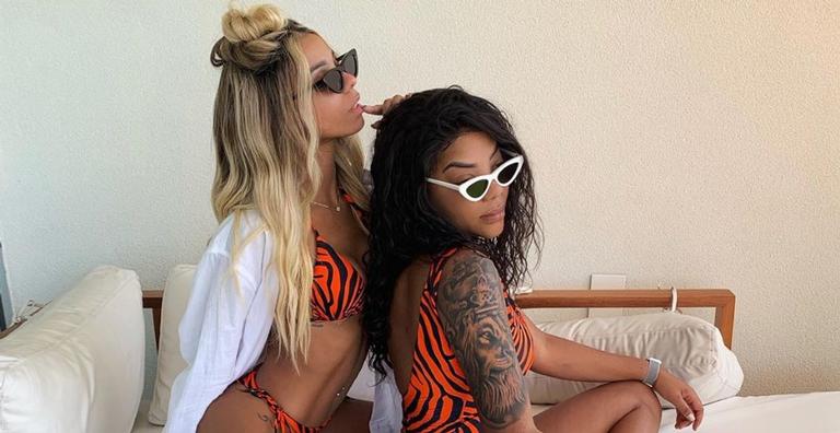 Ludmilla e a namorada posam juntas em viagem pelo continente africano: ”Dia de safari”