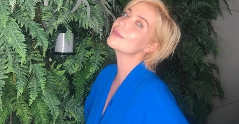 Luiza Possi exibe rostinho do filho Lucca, de 2 meses, em novas selfies