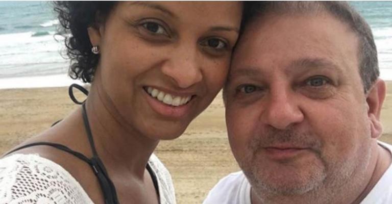 Mulher de Erick Jacquin, do MasterChef, mostra os filhos gêmeos e detalhe chama a atenção