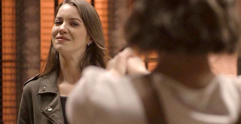 A Dona do Pedaço: Fabiana tenta matar Josiane; fotos!