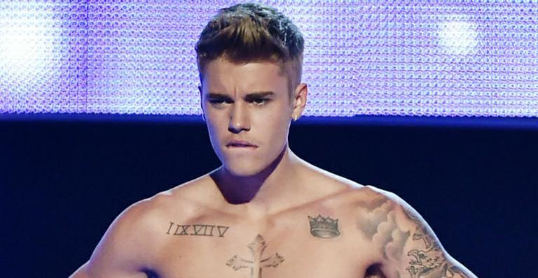 Justin Bieber choca seguidores após exibir diamantes nos dentes