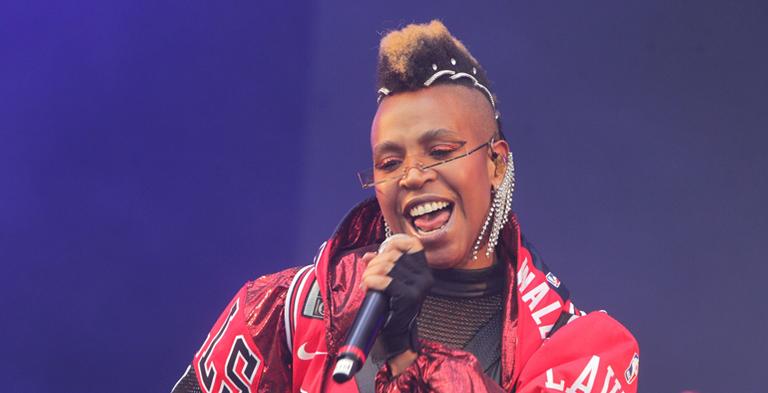 No Palco Sunset, Karol Conka anima o público do Rock in Rio