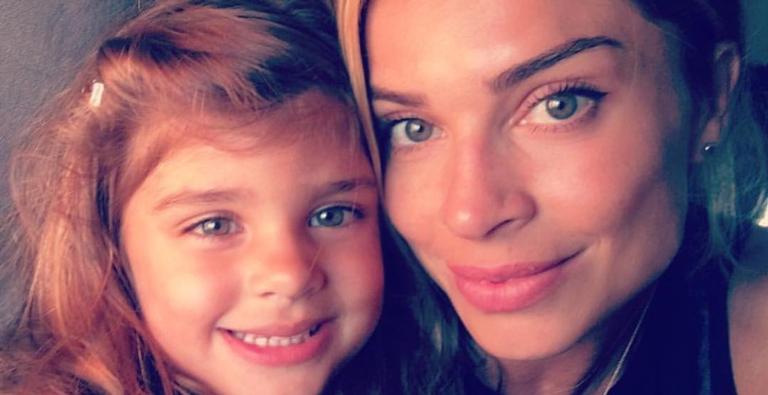 Grazi Massafera explode o fofurômetro ao compartilhar registro dançando ao lado de sua filha, Sofia