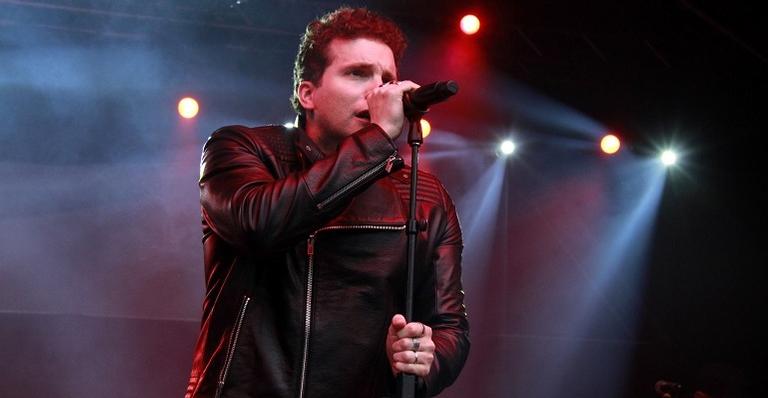 Thiago Fragoso se apresenta no Rock in Rio e celebridades prestigiam show