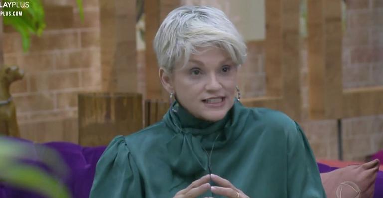 A Fazenda: Andréa Nóbrega ameaça deixar o confinamento: ”Não quero mais”