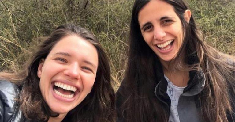 Após surgir sozinha no Rock in Rio, Bruna Linzmeyer vive crise no namoro