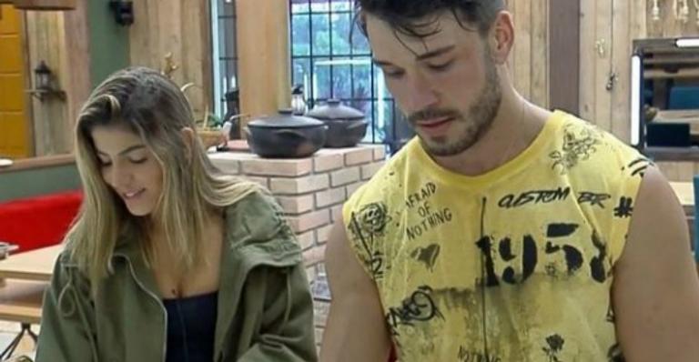 A Fazenda: Hariany diz que Aricia ficou com Lucas antes do confinamento